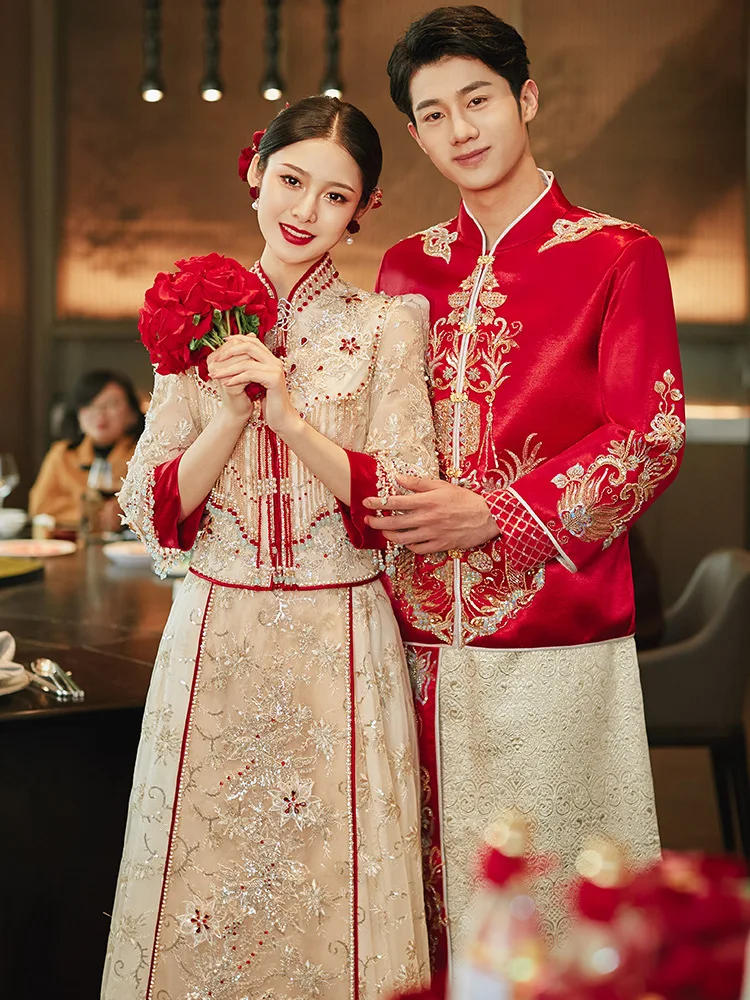 Šampanské Čínske Svadobné Šaty Tradičné Cheongsam Vintage Pár Qipao Sukne Ženy Muž Tang Vyhovovali Orientálne Šaty