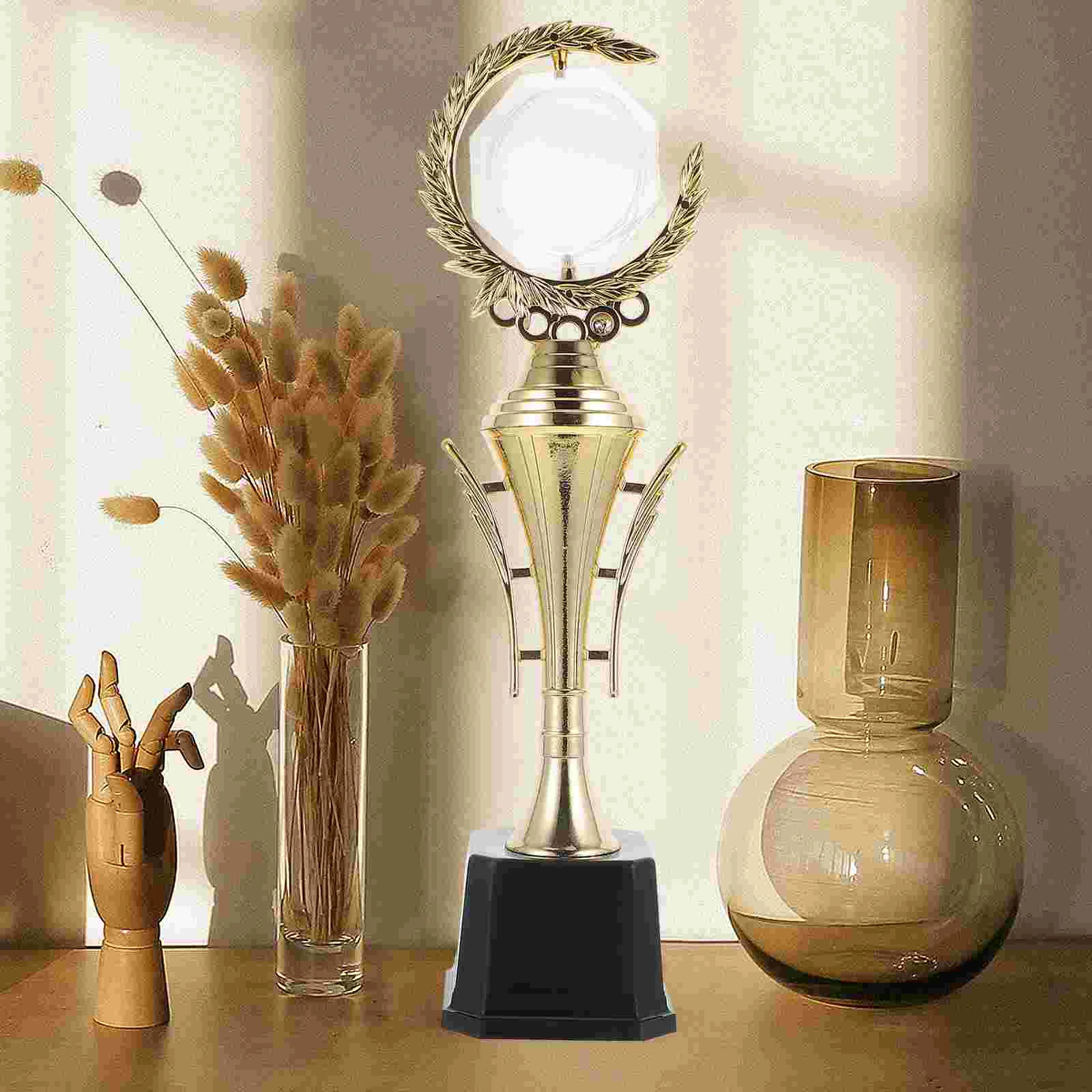 Gold Award Trofej Univerzálne Plastové Trofej pre Party Láskavosti Rekvizity Výherné Ceny Dodávky Plavidlá, Suveníry Oslavy Dary