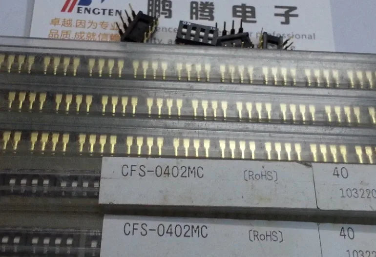 1PCS Dovezené Japonský rovno plug 4P kód prepínač 4 tlačidlo dial kód prepnite CFS-0402MC